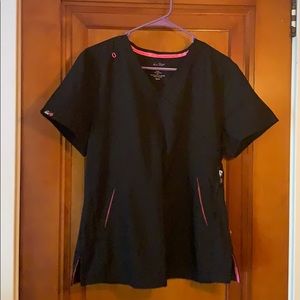Women’s size L Koi slim fit nurse scrub top